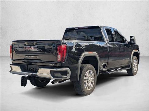 Used 2024 GMC Sierra 2500 SLE w/ SLE Value Package; image 5