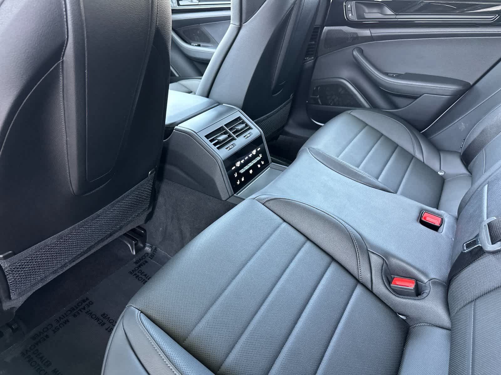 Certified 2025 Porsche Panamera 4 AWD/4WD image 13