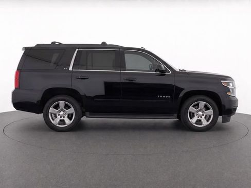 Used 2017 Chevrolet Tahoe LT w/ Luxury Package RWD image 4