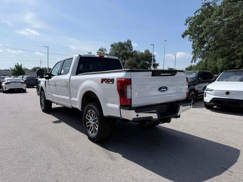 Used 2019 Ford F250 Lariat w/ Lariat Ultimate Package AWD/4WD image 4