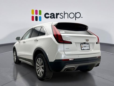 Used 2020 Cadillac XT4 Premium Luxury image 3