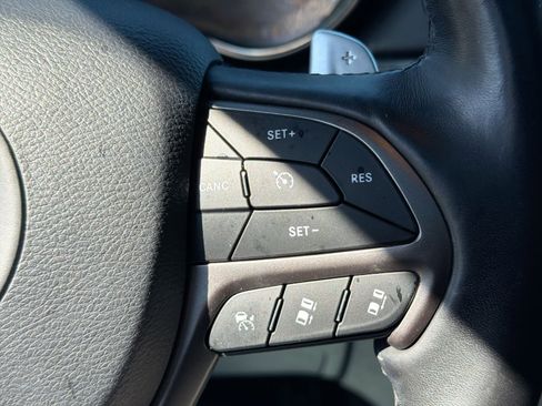 Used 2020 Jeep Grand Cherokee Limited X AWD/4WD image 31
