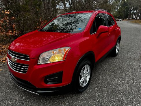 Used 2015 Chevrolet Trax LT image 3