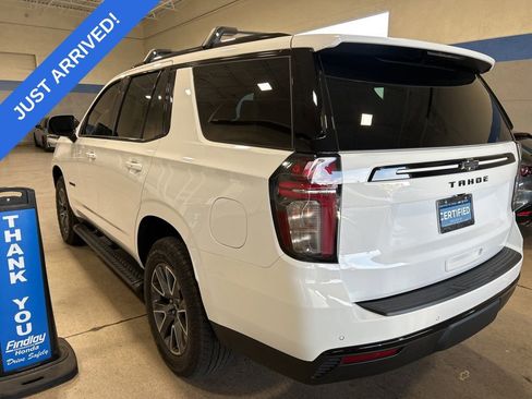 Used 2024 Chevrolet Tahoe Z71 w/ Luxury Package AWD/4WD image 4