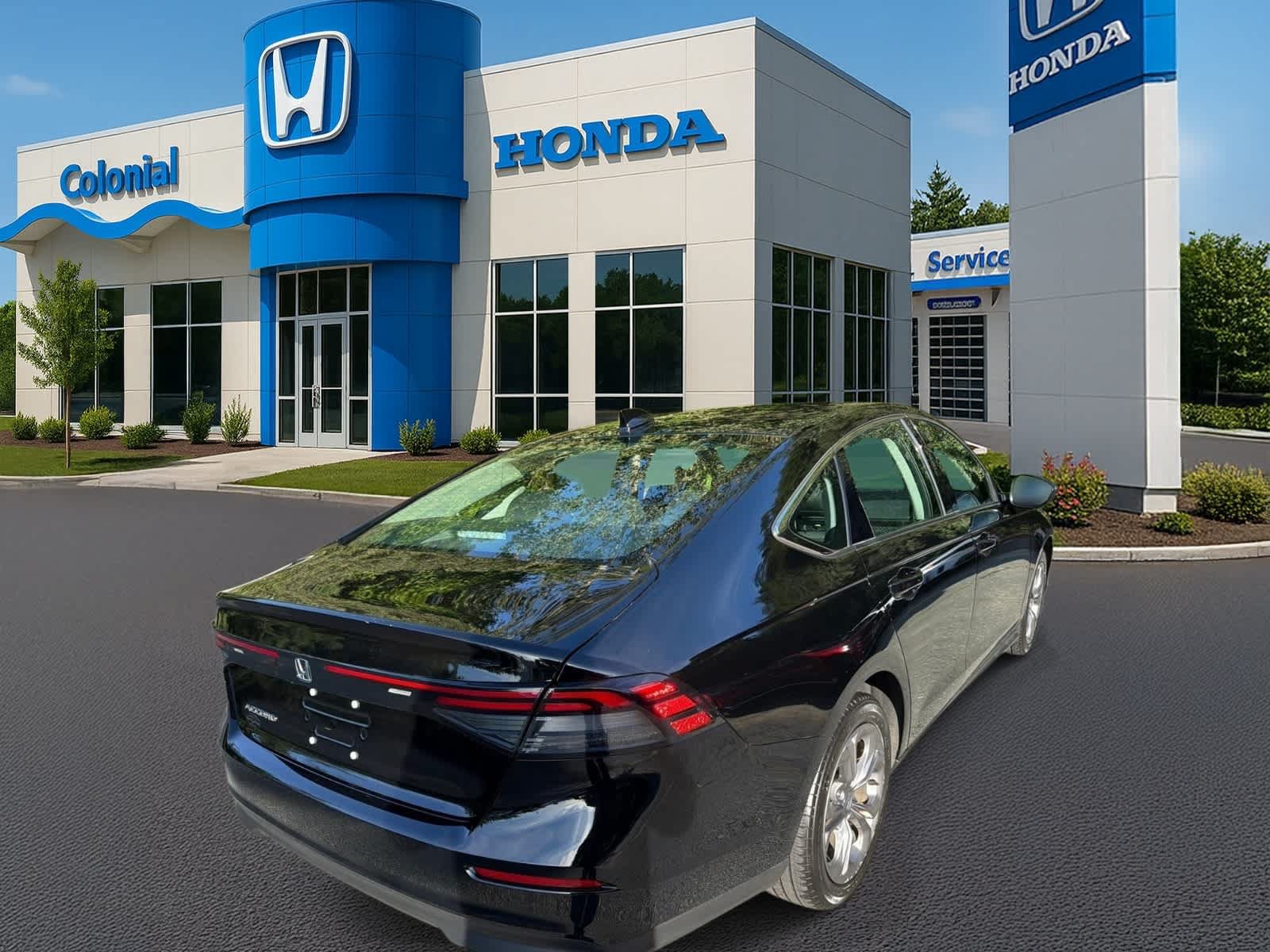 Used 2023 Honda Accord EX image 6