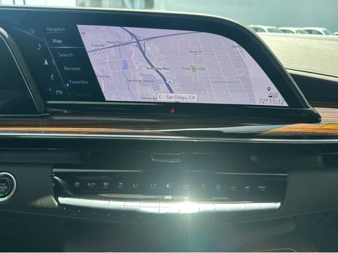 Certified 2023 Cadillac Escalade ESV Premium Luxury AWD/4WD image 23