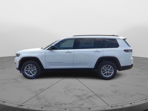 New 2025 Jeep Grand Cherokee L Laredo w/ Luxury Tech Group I image 2