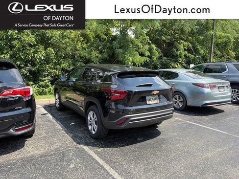 Used 2026 Chevrolet Trax LS FWD image 1