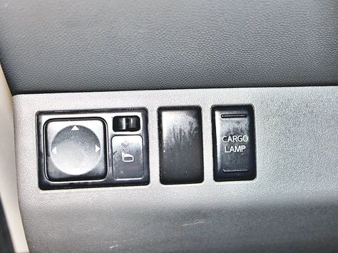 Used 2015 Nissan Frontier SV w/ SV Value Truck Package image 7