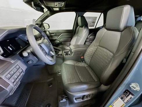 New 2026 Toyota 4Runner TRD Off-Road Premium image 9