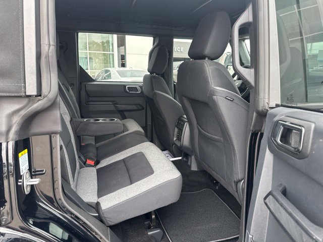Used 2025 Ford Bronco 4-Door AWD/4WD image 12