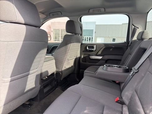 Used 2018 Chevrolet Silverado 1500 LT w/ All Star Edition image 33