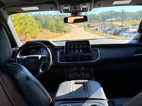 Used 2022 Chevrolet Tahoe RST w/ Luxury Package image 30