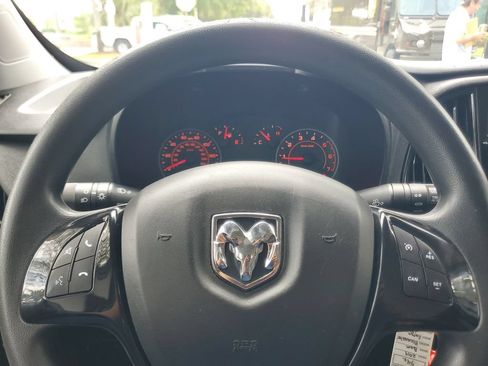 Used 2019 RAM ProMaster City Tradesman FWD image 17
