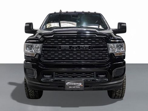 Used 2024 RAM 3500 Tradesman w/ Towing Technology Group image 4