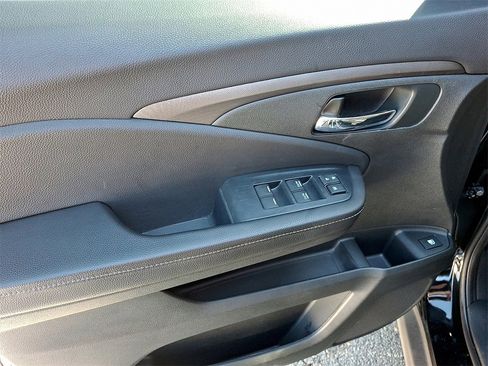 Used 2023 Honda Ridgeline Sport image 12