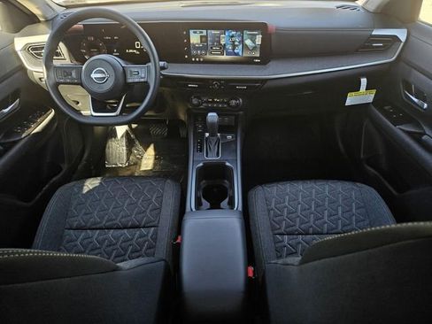 New 2026 Nissan Kicks SV w/ SV Premium Package image 22