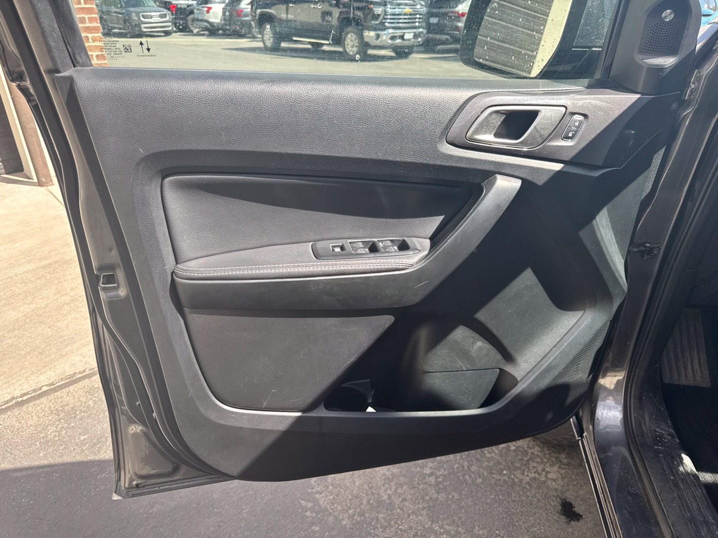 Used 2019 Ford Ranger Lariat w/ Equipment Group 501A Mid AWD/4WD image 17