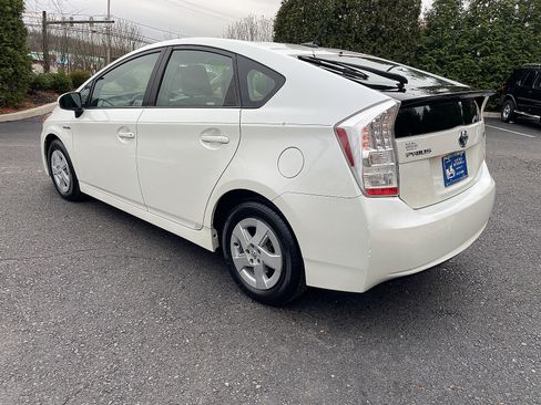 Used 2010 Toyota Prius Two FWD image 9