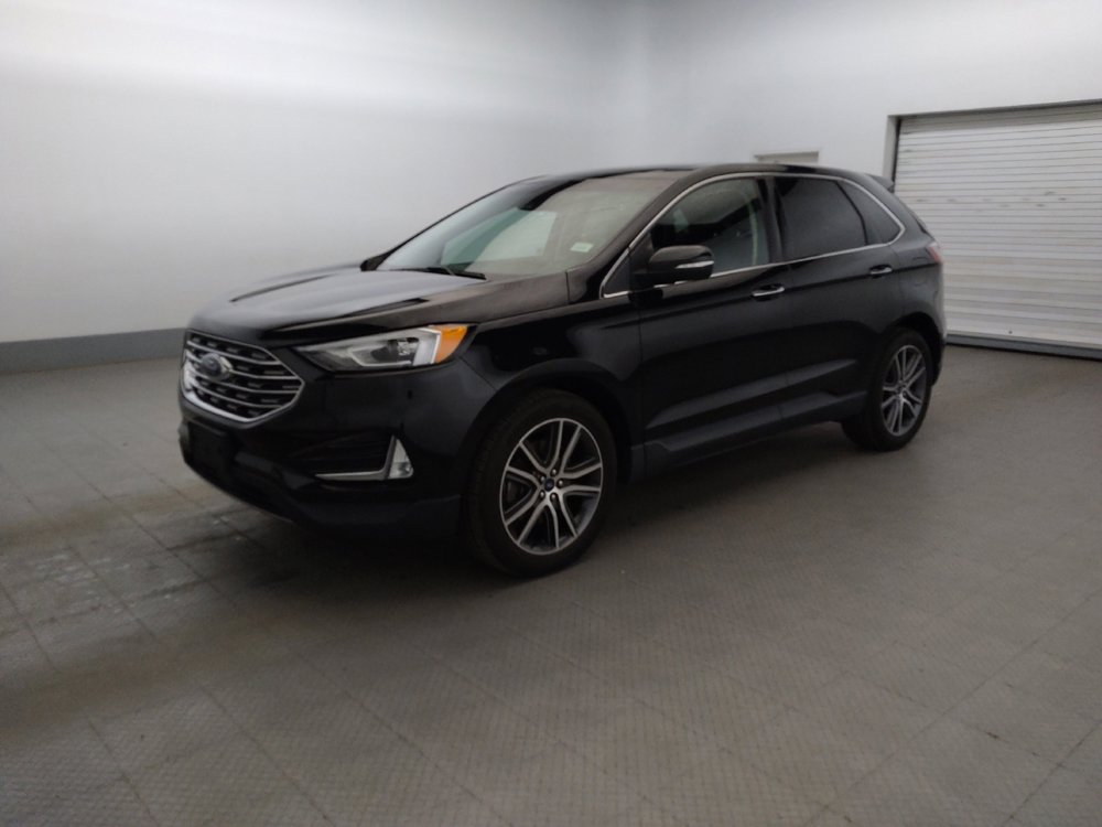 Used 2020 Ford Edge Titanium AWD/4WD image 2