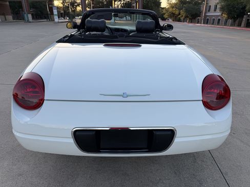 Used 2002 Ford Thunderbird RWD image 14