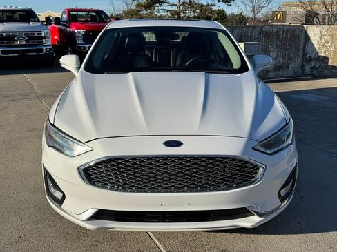 Used 2019 Ford Fusion Titanium image 2