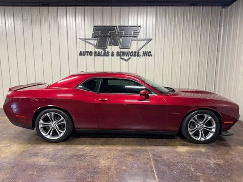 Used 2021 Dodge Challenger R/T w/ Cold Weather Group RWD image 7
