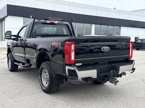 Used 2023 Ford F250 XL w/ XL Off-Road Package AWD/4WD image 7