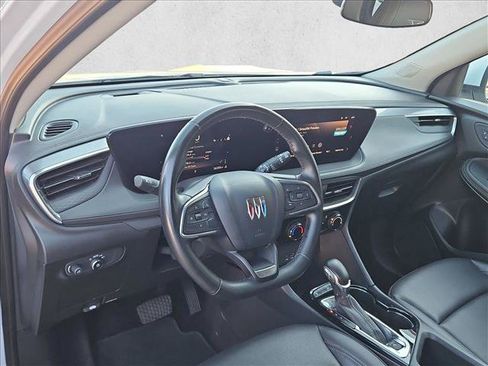 Used 2024 Buick Encore GX Sport Touring FWD image 10