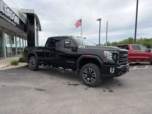 Used 2020 GMC Sierra 2500 AT4 w/ AT4 Premium Package AWD/4WD image 7