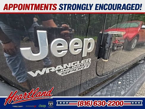 Used 2021 Jeep Wrangler Unlimited Sport AWD/4WD image 15
