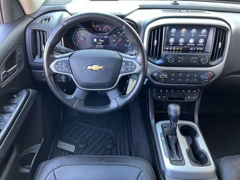 Certified 2022 Chevrolet Colorado ZR2 w/ LPO, Door Decal Package AWD/4WD image 30