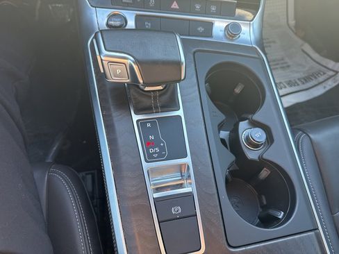 Used 2022 Audi A6 Premium Plus image 30