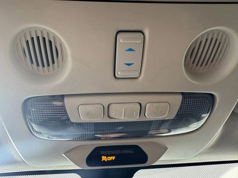 Used 2020 Ford EcoSport SE image 23