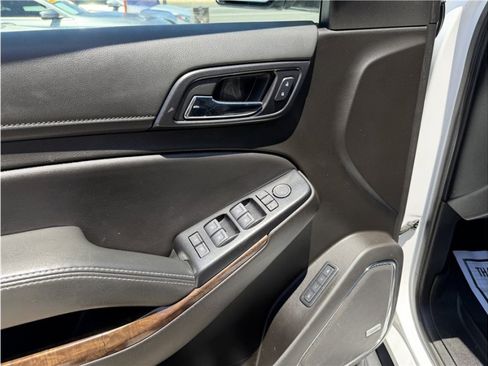 Used 2020 Chevrolet Tahoe LT AWD/4WD image 17