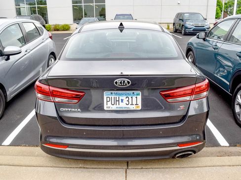 Used 2018 Kia Optima S FWD image 17