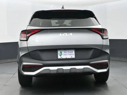 Used 2024 Kia Sportage LX FWD image 8