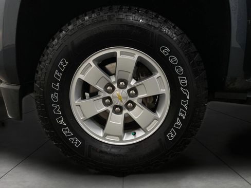 Used 2019 Chevrolet Colorado W/T w/ WT Convenience Package image 12