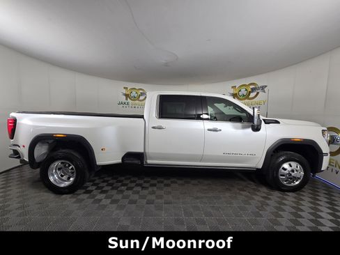 Certified 2024 GMC Sierra 3500 Denali Ultimate image 10