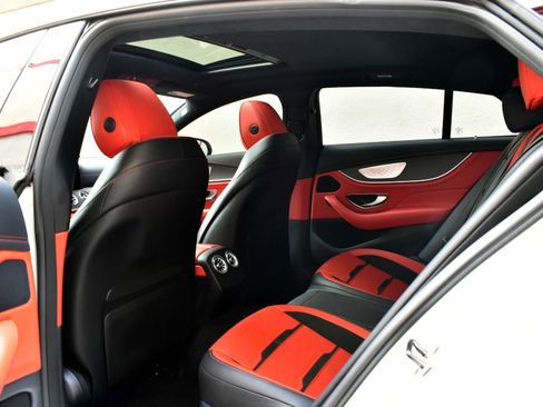 Used 2022 Mercedes-Benz AMG GT 43 image 15