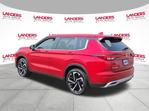 Used 2024 Mitsubishi Outlander SE AWD/4WD image 5