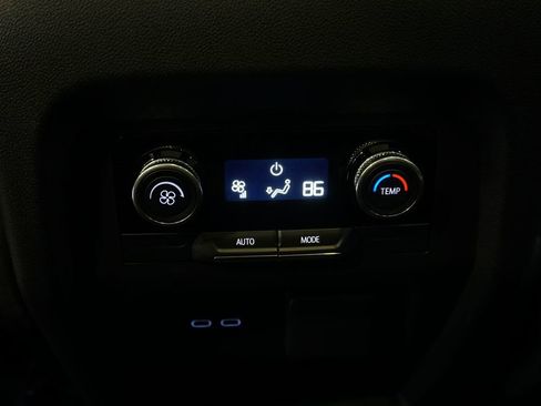 Used 2025 Buick Enclave Sport Touring w/ Power Package image 29