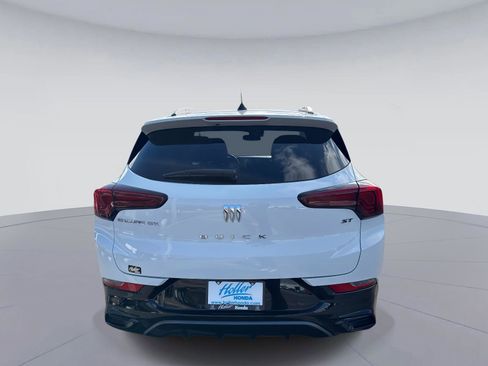 Used 2024 Buick Encore GX Sport Touring w/ Comfort Package image 5