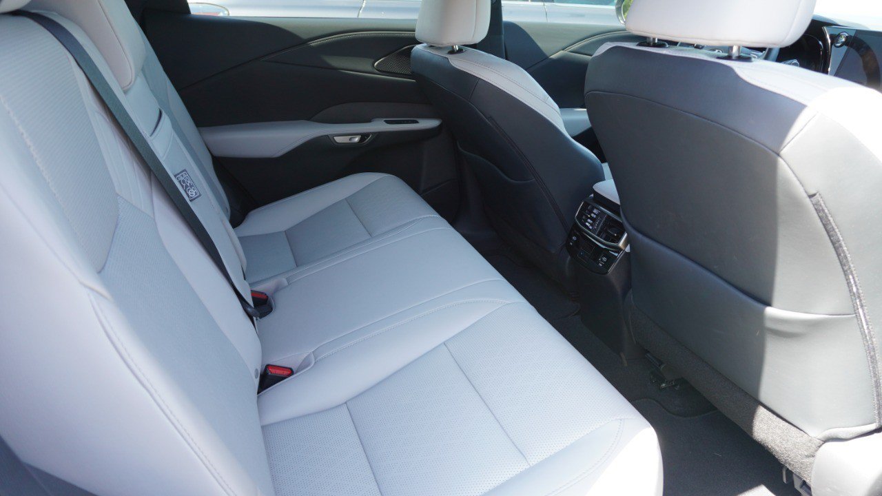 Certified 2024 Lexus RX 350 Premium Plus w/ Convenience Package FWD image 13