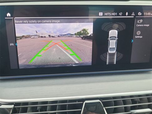 Used 2022 BMW 530e xDrive 530e iPerformance w/ Premium Package image 27