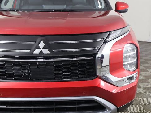 New 2026 Mitsubishi Outlander SE FWD image 16