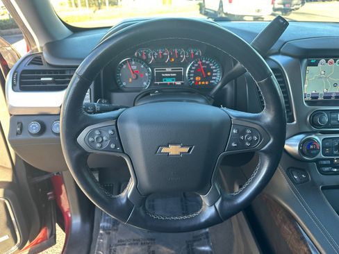 Used 2019 Chevrolet Tahoe LT image 24