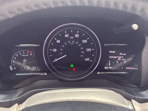 Used 2022 Honda HR-V EX-L image 25