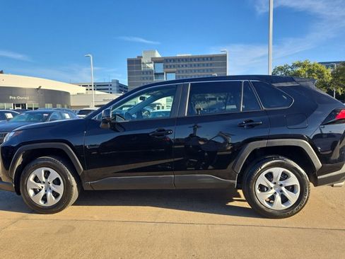 Used 2023 Toyota RAV4 LE image 8