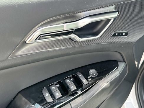 New 2025 Kia Sportage SX image 13